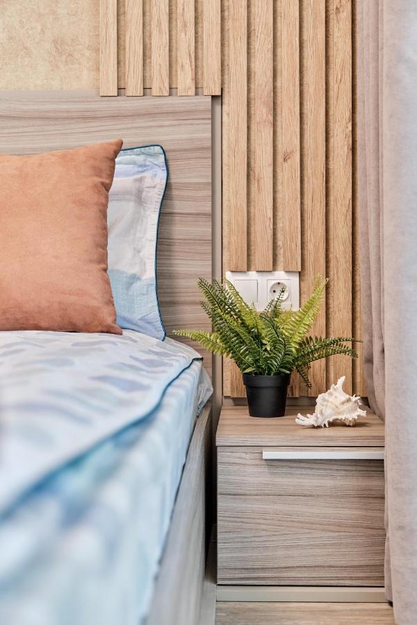 Marina Beach Azur- 100M From The Beach! Luxury Apartment! Св. Св. Константин и Елена Екстериор снимка